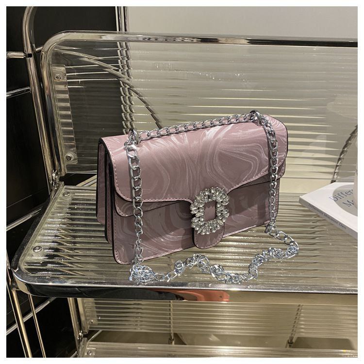 Stylish Ladies Handbag — Premium Quality✨